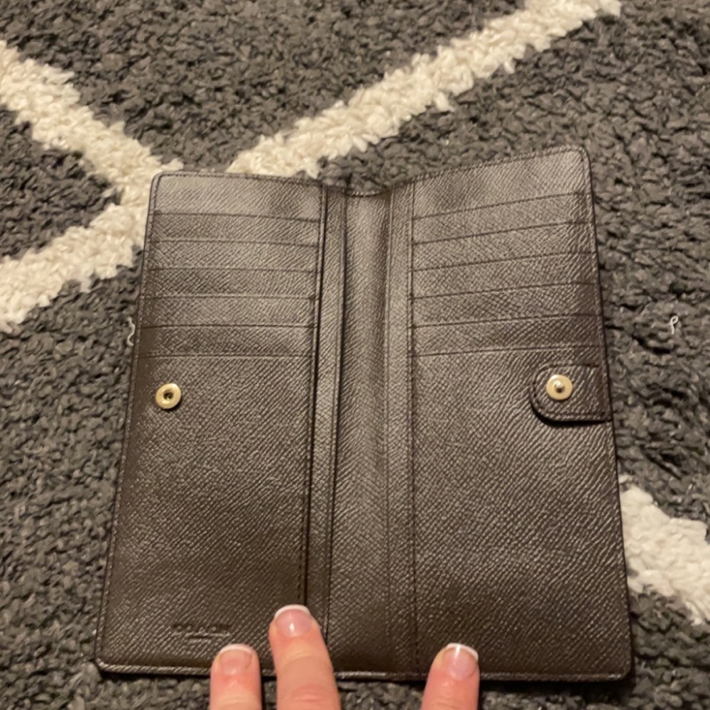 Coach wallet - Picture 2 of 2